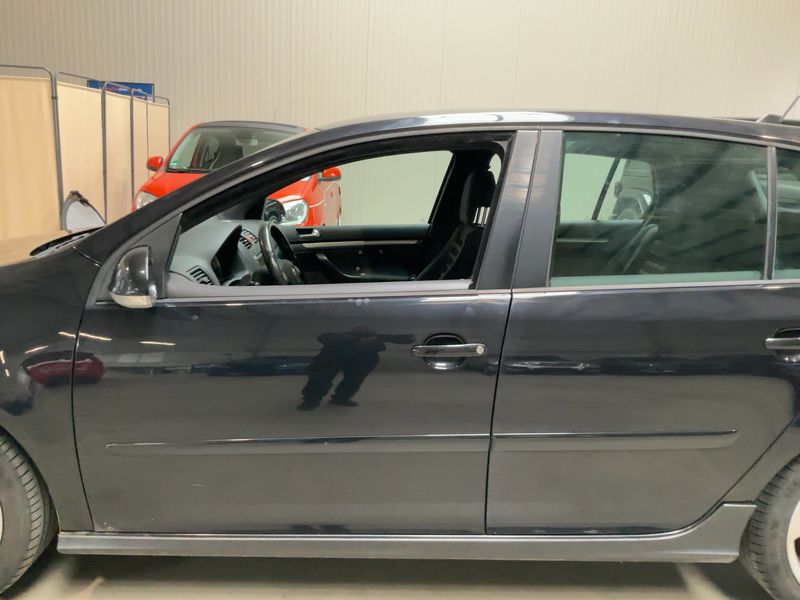 Volkswagen Golf V 2.0 TFSI GTI 2007 – снимка 4