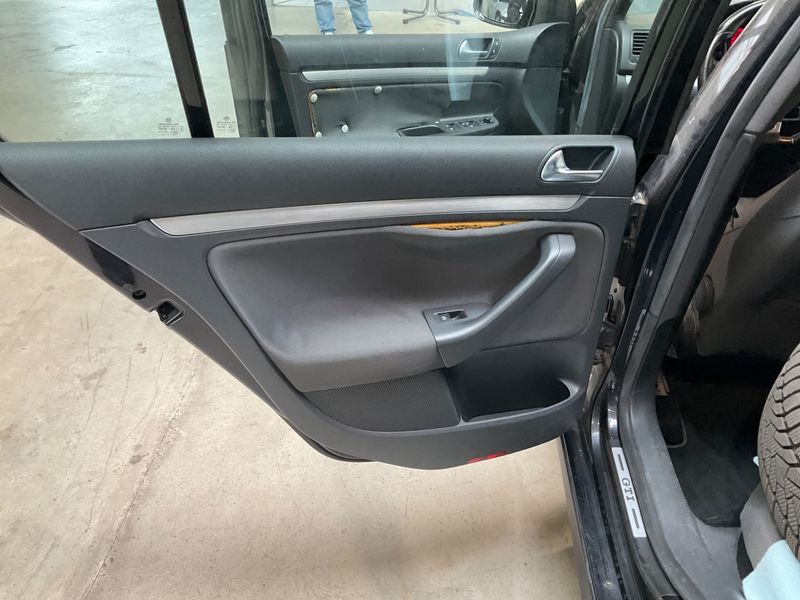 Volkswagen Golf V 2.0 TFSI GTI 2007 – снимка 35