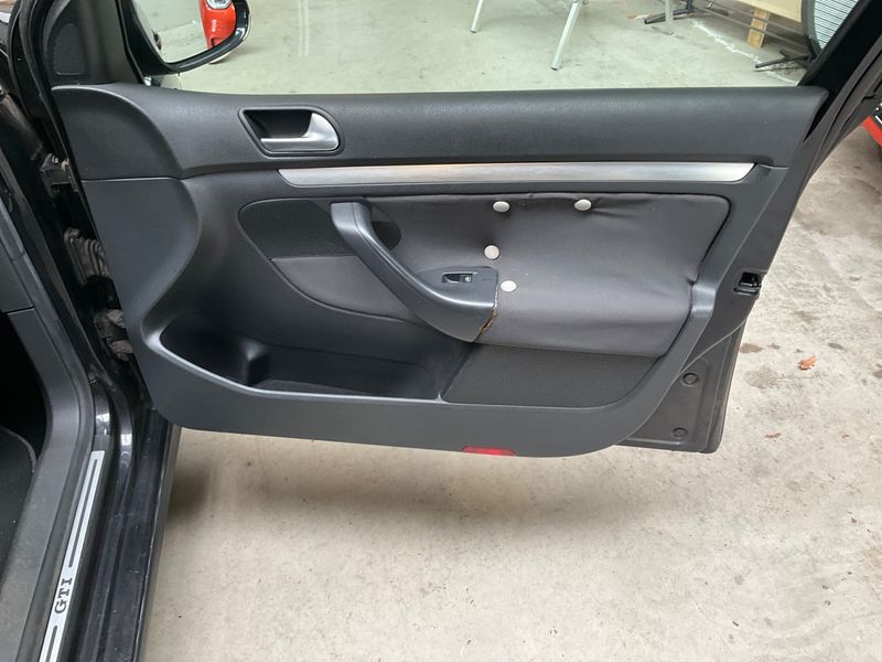 Volkswagen Golf V 2.0 TFSI GTI 2007 – снимка 32
