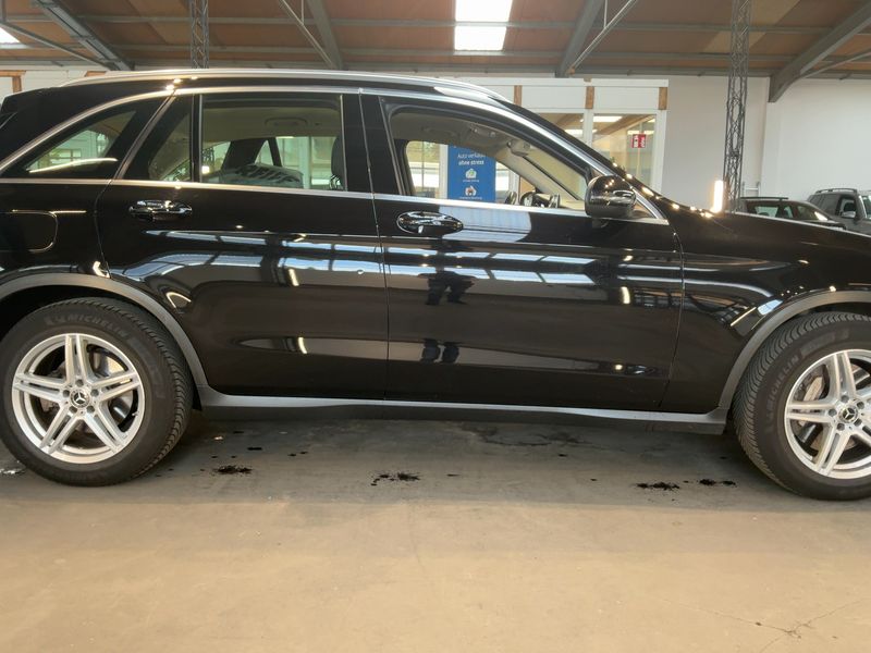 Mercedes-Benz GLC-Klasse GLC 250 4Matic AMG Line 2019 – снимка 10