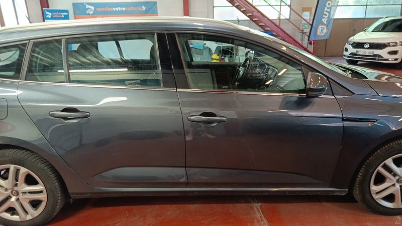 Renault Megane 1.2 TCe Energy Zen 2016 – снимка 10