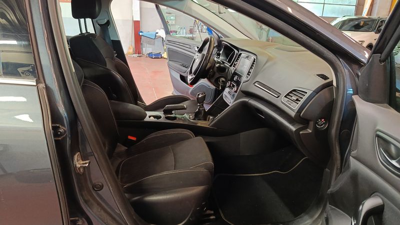 Renault Megane 1.2 TCe Energy Zen 2016 – снимка 16