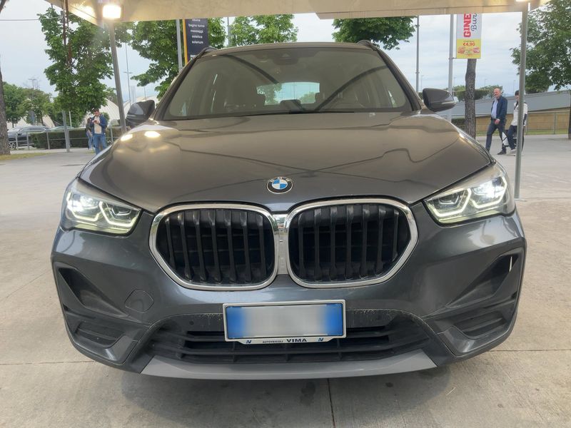 BMW X1 sDrive 16d Advantage 2020 – снимка на щета 14