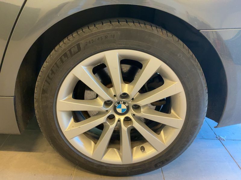 BMW 5er 520d xDrive 2016 – снимка 16
