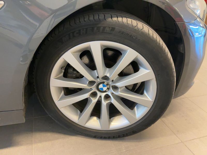 BMW 5er 520d xDrive 2016 – снимка 18