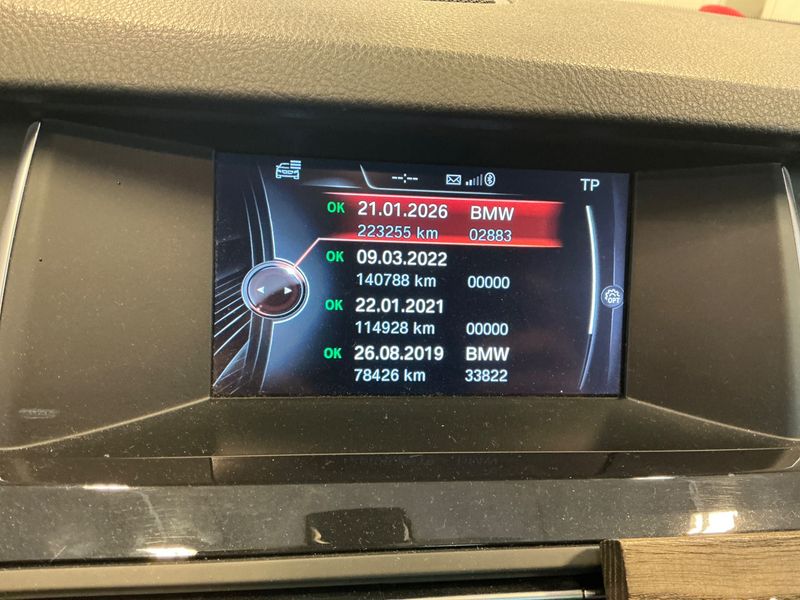 BMW 5er 520d xDrive 2016 – снимка 21