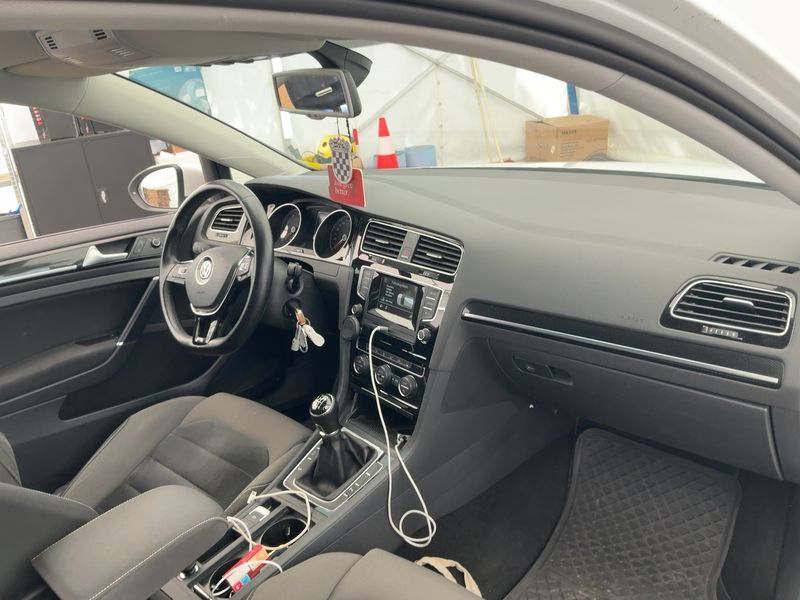 Volkswagen Golf VII 1.4 TSI Highline BlueMotion Tech 2013 – снимка 17