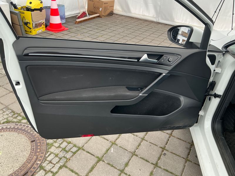 Volkswagen Golf VII 1.4 TSI Highline BlueMotion Tech 2013 – снимка 33