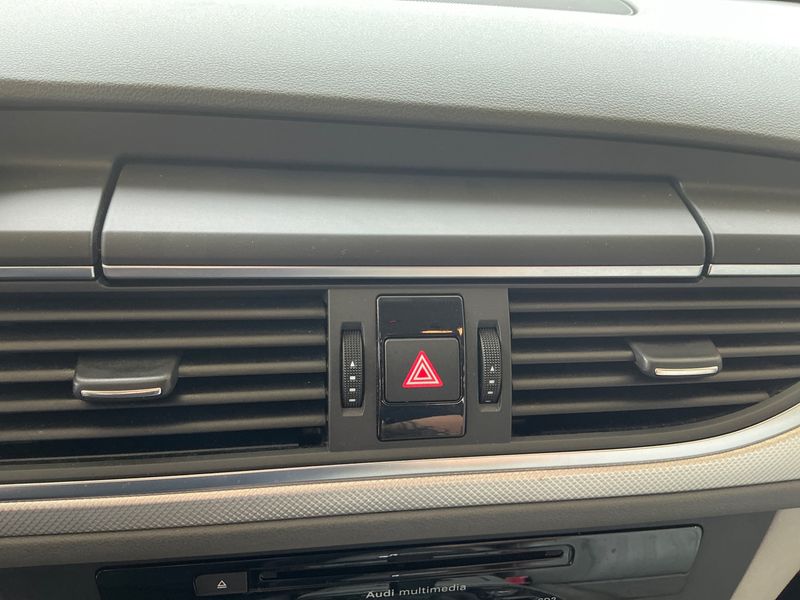 Audi A6 2.0 TDI 2011 – снимка 23