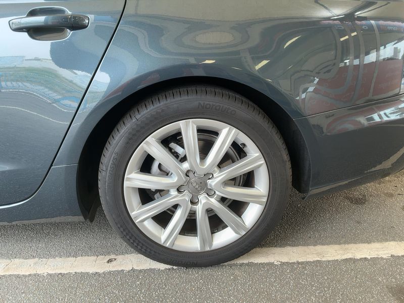 Audi A6 2.0 TDI 2011 – снимка 5