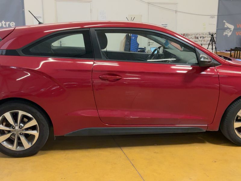 Hyundai i20 1.4 CRDi Intuitive 2017 – снимка 10
