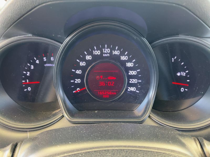 Kia cee'd 1.4 CRDi SW Active 2015 – снимка 18