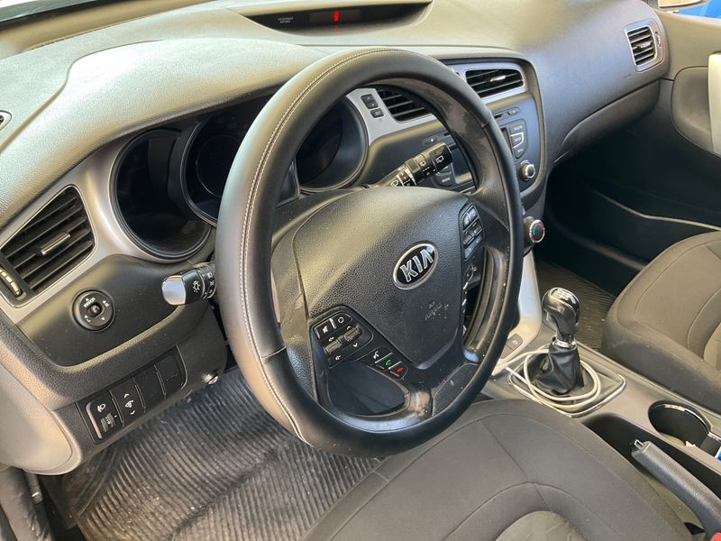 Kia cee'd 1.4 CRDi SW Active 2015 – снимка 22