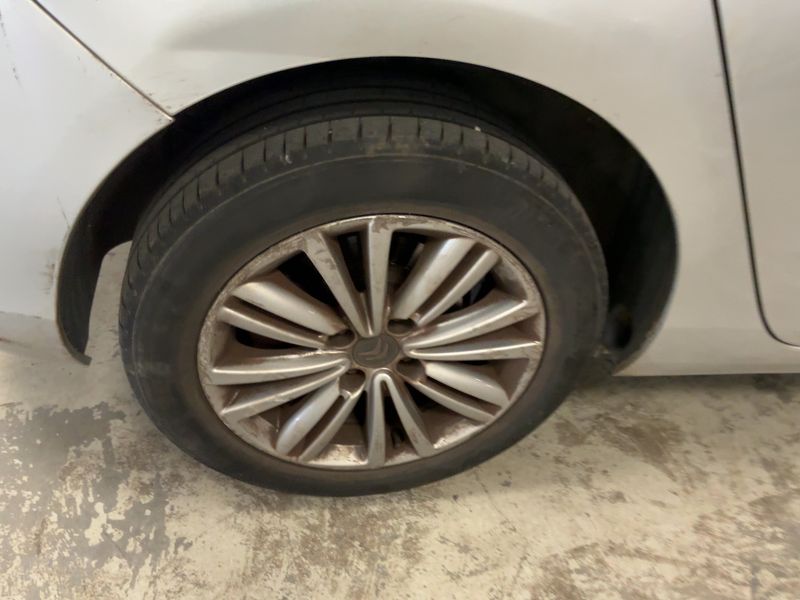 Citroen C4 1.6 e-HDi Exclusive 2013 – снимка 9