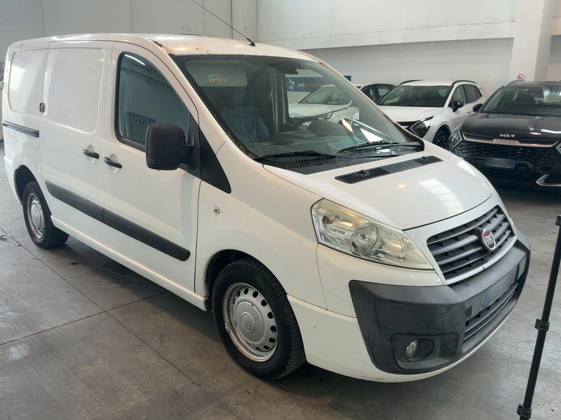 Fiat Scudo 2.0 JTDM 12 L1H1 130 Multijet 2015 – снимка 12