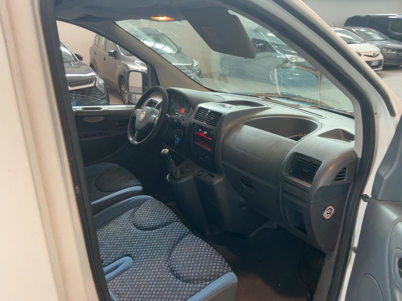 Fiat Scudo 2.0 JTDM 12 L1H1 130 Multijet 2015 – снимка 17