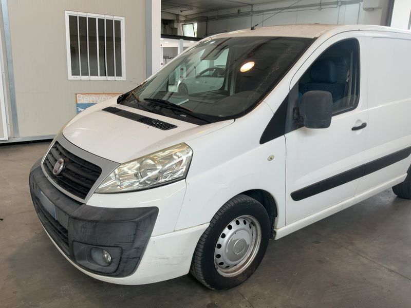 Fiat Scudo 2.0 JTDM 12 L1H1 130 Multijet 2015 – снимка 2