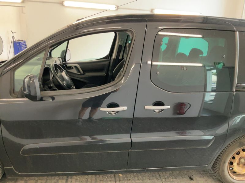 Citroen Berlingo 1.6 Blue-HDi Selection 2016 – снимка на щета 4