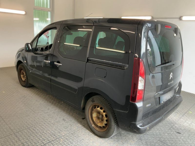 Citroen Berlingo 1.6 Blue-HDi Selection 2016 – снимка на щета 6