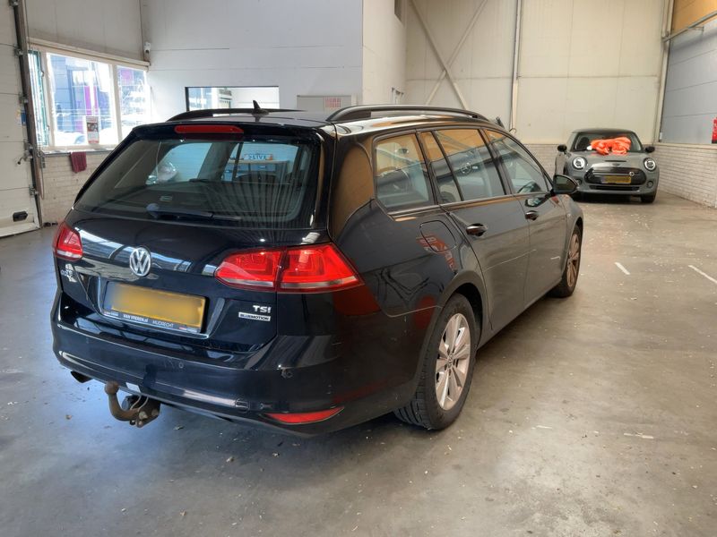 Volkswagen Golf VII 1.0 TSI Comfortline BlueMotion Tech 2015 – снимка 8