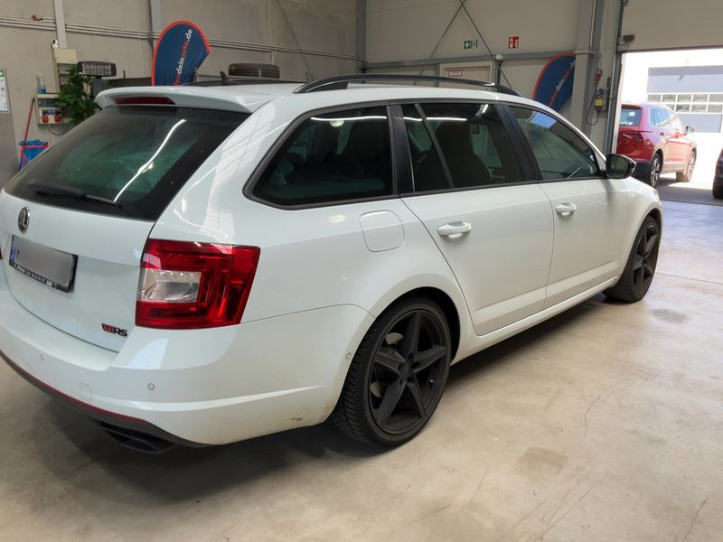 Skoda Octavia 2.0 TDI RS 2016 – снимка 8