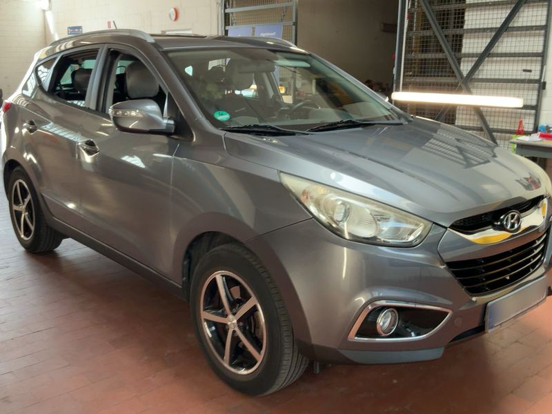 Hyundai ix35 2.0 CRDi Style 2WD 2012 – снимка 12