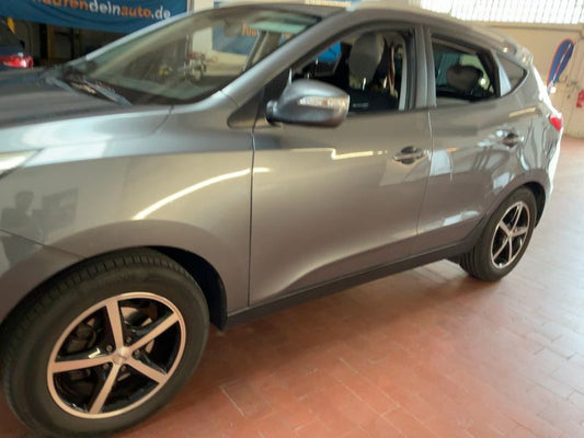 Hyundai ix35 2.0 CRDi Style 2WD 2012 – снимка 2