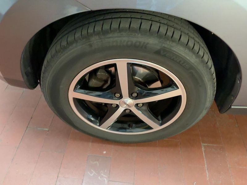 Hyundai ix35 2.0 CRDi Style 2WD 2012 – снимка 3