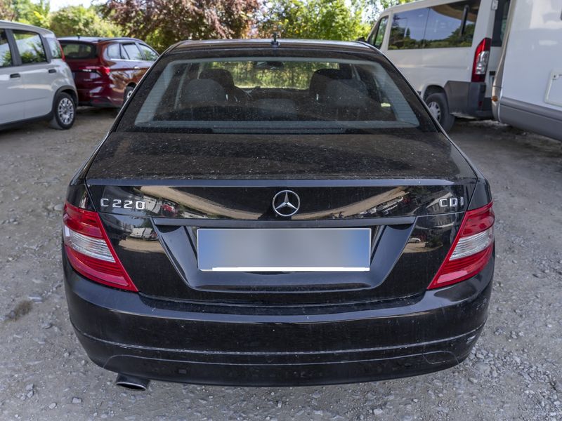 Mercedes-Benz C-Klasse C 220 CDI BlueEfficiency Classic 2010 – снимка 4