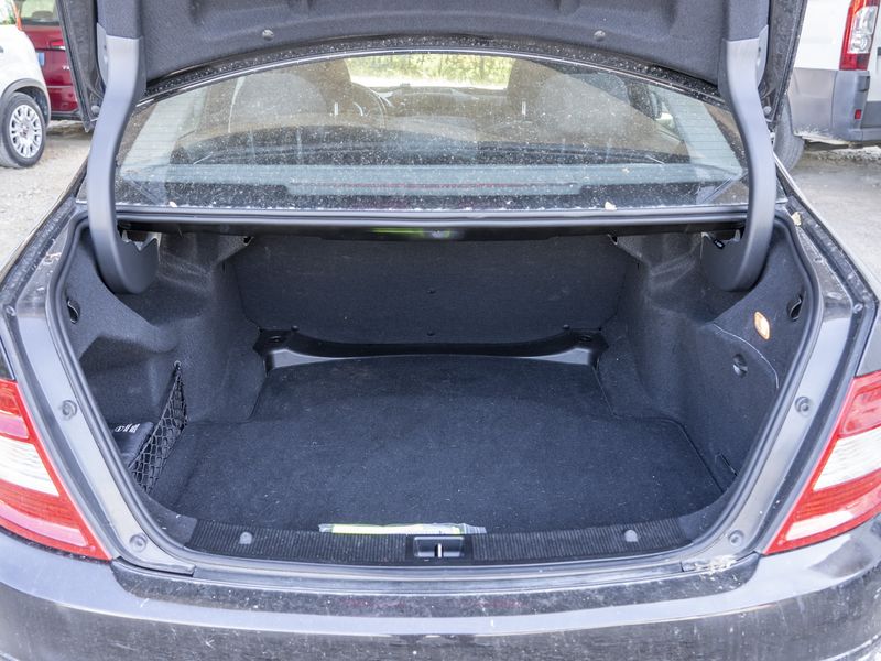 Mercedes-Benz C-Klasse C 220 CDI BlueEfficiency Classic 2010 – снимка 9