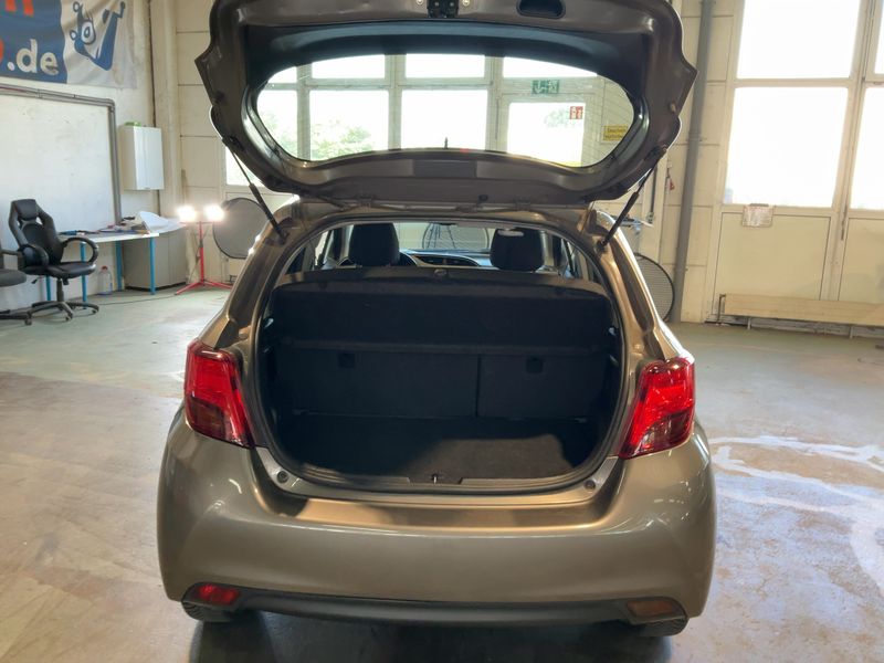 Toyota Yaris 1.5 Hybrid Edition-S 2016 – снимка 15