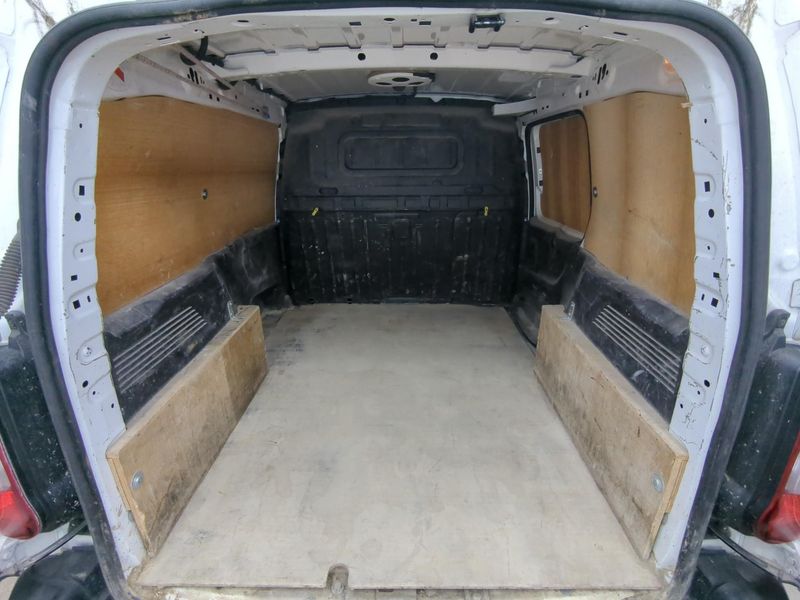 Citroen Berlingo 1.5 Blue-HDi Club M 2021 – снимка 4