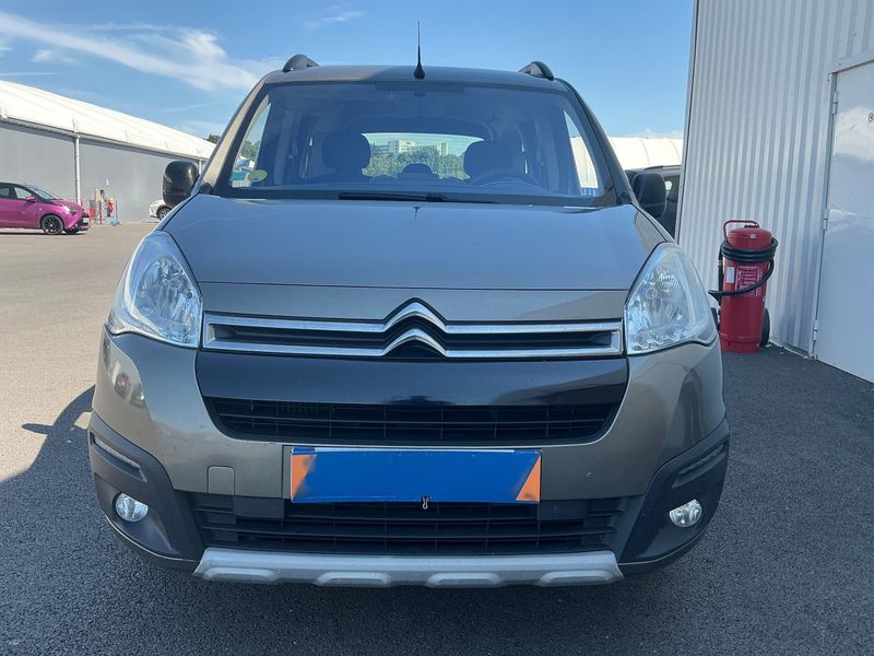 Citroen Berlingo 1.6 Blue-HDi XTR 2016 – снимка 14