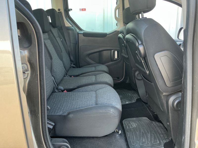 Citroen Berlingo 1.6 Blue-HDi XTR 2016 – снимка 19