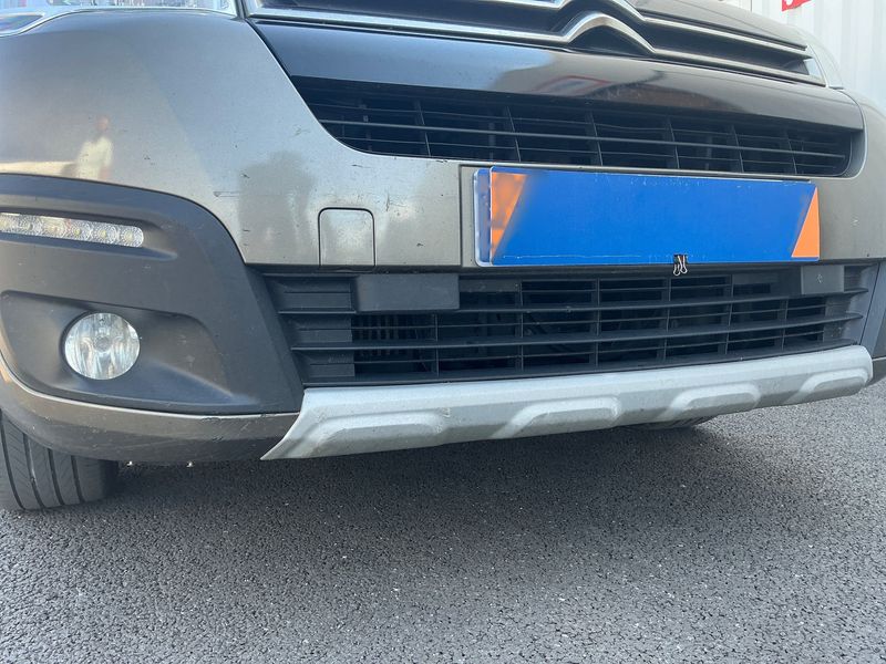 Citroen Berlingo 1.6 Blue-HDi XTR 2016 – снимка 47