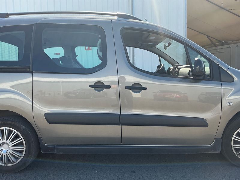 Citroen Berlingo 1.6 Blue-HDi XTR 2016 – снимка 10