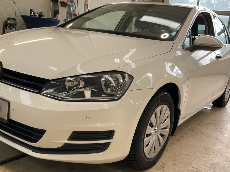 Volkswagen Golf VII 1.6 TDI Trendline 4Motion BlueMotion Tech 2015 – снимка 2