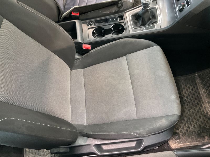 Volkswagen Golf VII 1.6 TDI Trendline 4Motion BlueMotion Tech 2015 – снимка 34