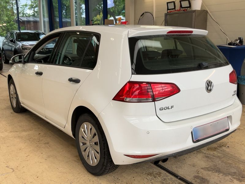 Volkswagen Golf VII 1.6 TDI Trendline 4Motion BlueMotion Tech 2015 – снимка 6