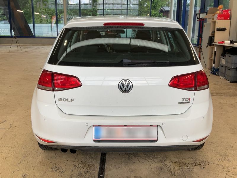 Volkswagen Golf VII 1.6 TDI Trendline 4Motion BlueMotion Tech 2015 – снимка 7
