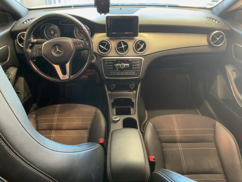 Mercedes-Benz CLA-Klasse CLA 220 d Sensation 2015 – снимка 17