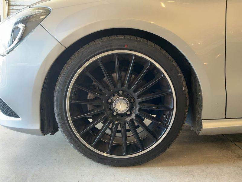 Mercedes-Benz CLA-Klasse CLA 220 d Sensation 2015 – снимка 3