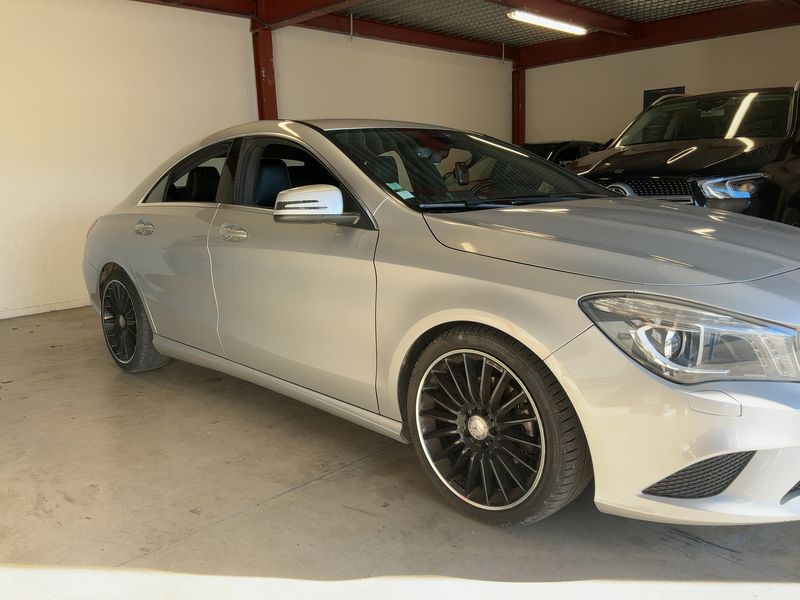 Mercedes-Benz CLA-Klasse CLA 220 d Sensation 2015 – снимка 12