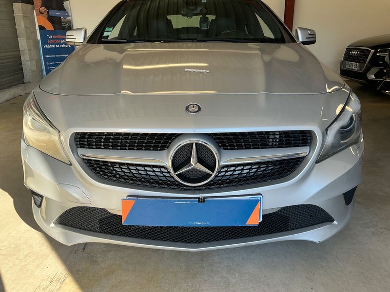 Mercedes-Benz CLA-Klasse CLA 220 d Sensation 2015 – снимка 26