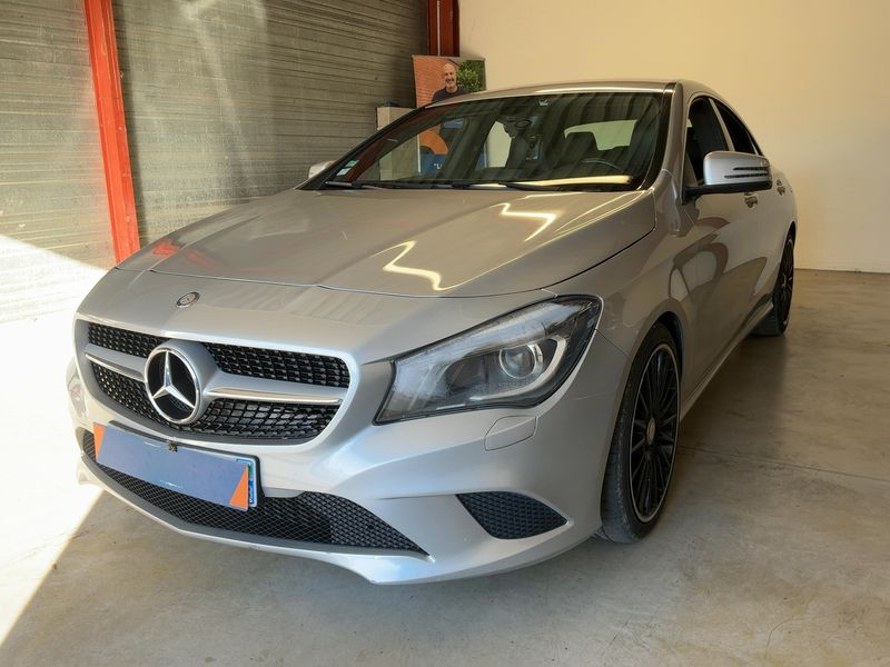 Mercedes-Benz CLA-Klasse CLA 220 d Sensation 2015 – снимка 1