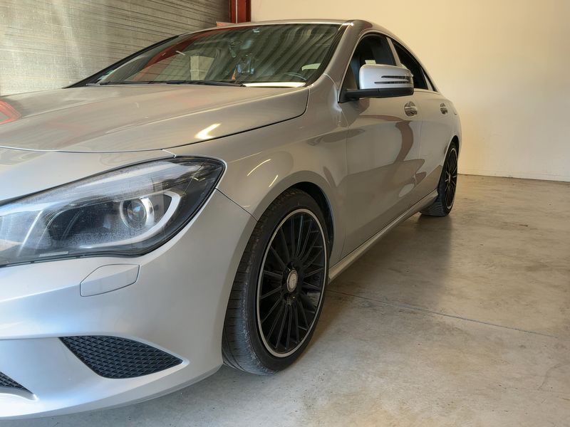 Mercedes-Benz CLA-Klasse CLA 220 d Sensation 2015 – снимка 2