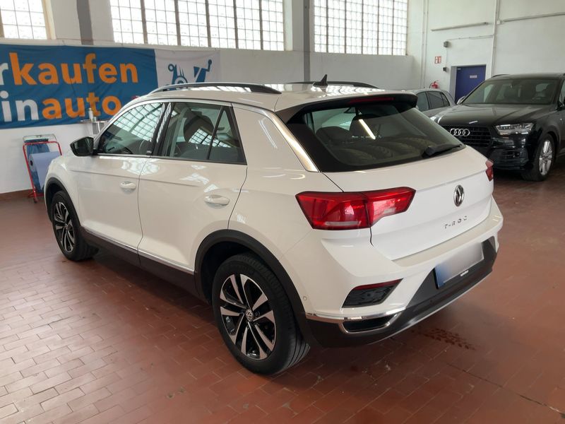 Volkswagen T-Roc 1.6 TDI United 2020 – снимка 6