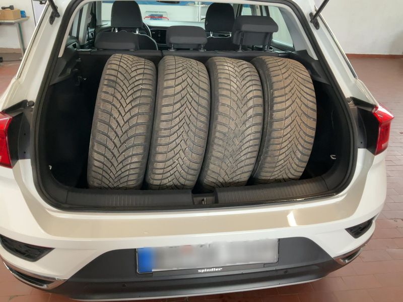 Volkswagen T-Roc 1.6 TDI United 2020 – снимка 16