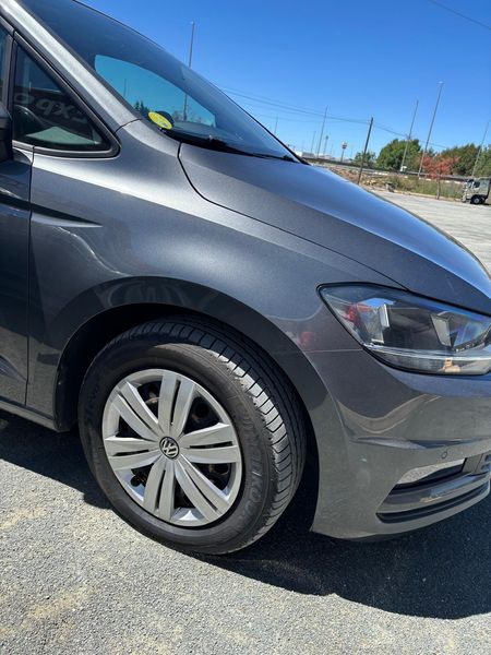 Volkswagen Touran 1.6 TDI Trendline BlueMotion Tech 2018 – снимка 12