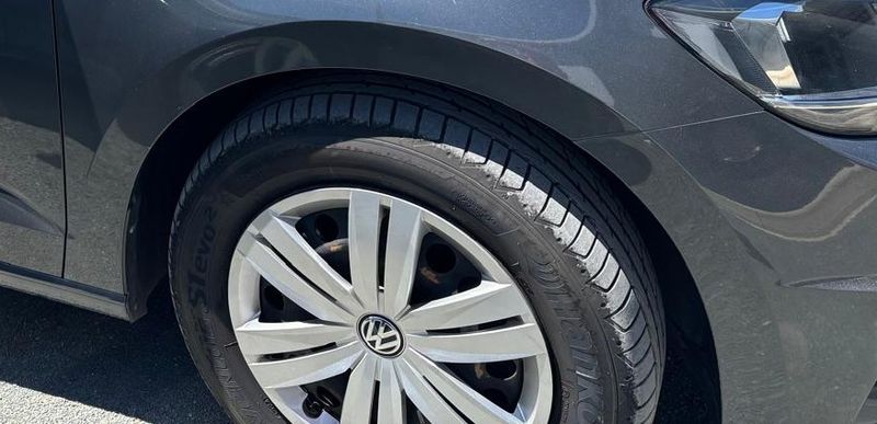 Volkswagen Touran 1.6 TDI Trendline BlueMotion Tech 2018 – снимка 11